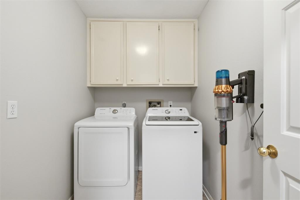 3210 Wyndham Lane Property Photo 30