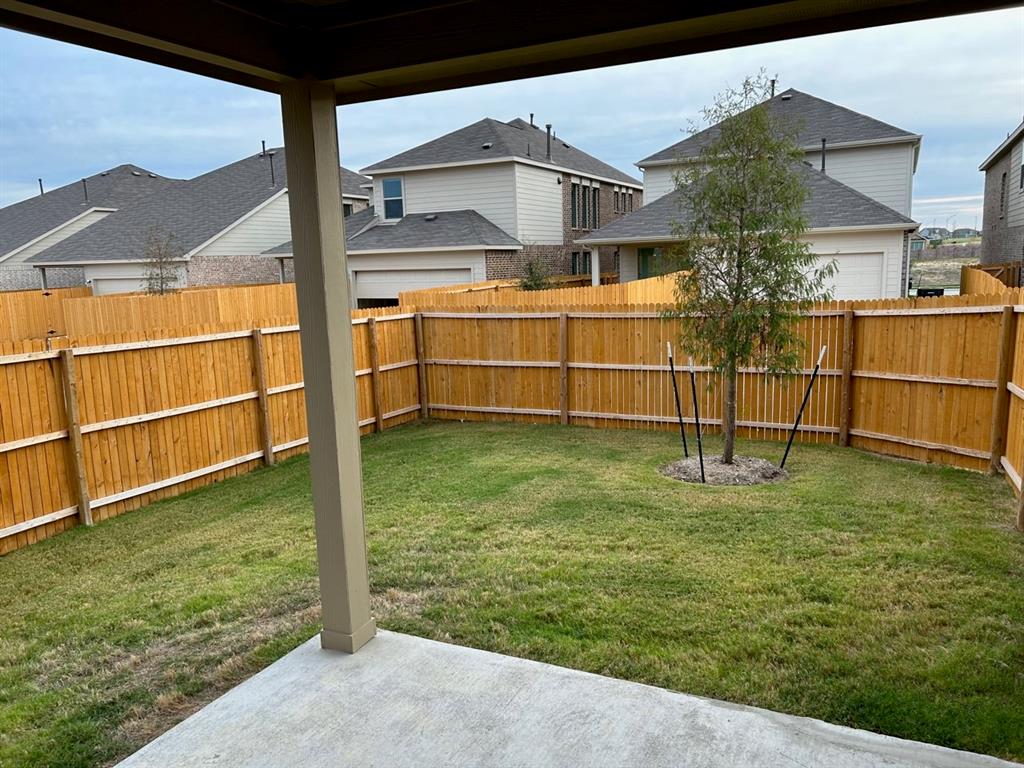 2517 Maplehurst Drive Property Photo 21