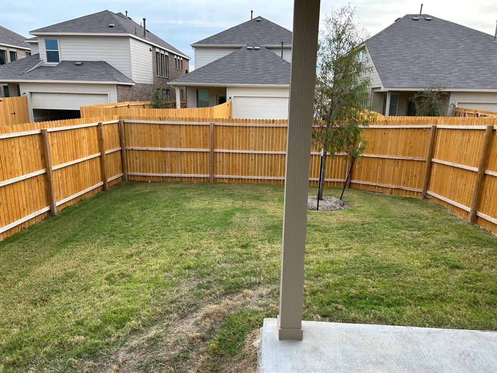 2517 Maplehurst Drive Property Photo 22