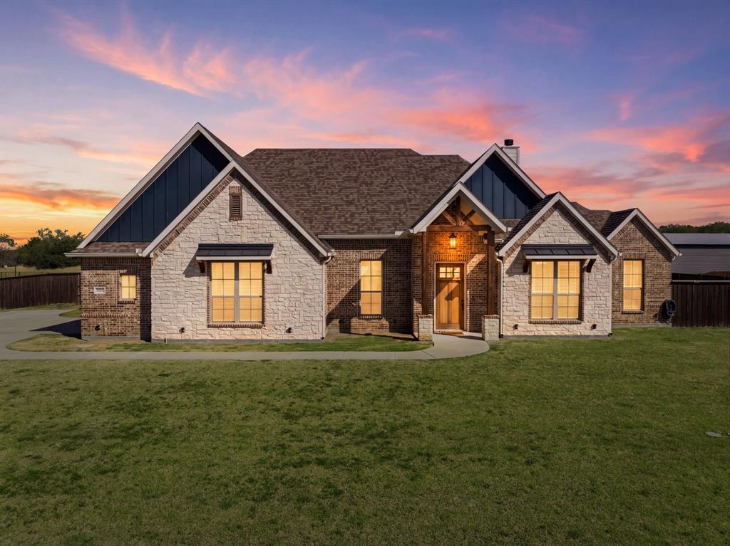 6450 Eyrie Bend Property Photo 1