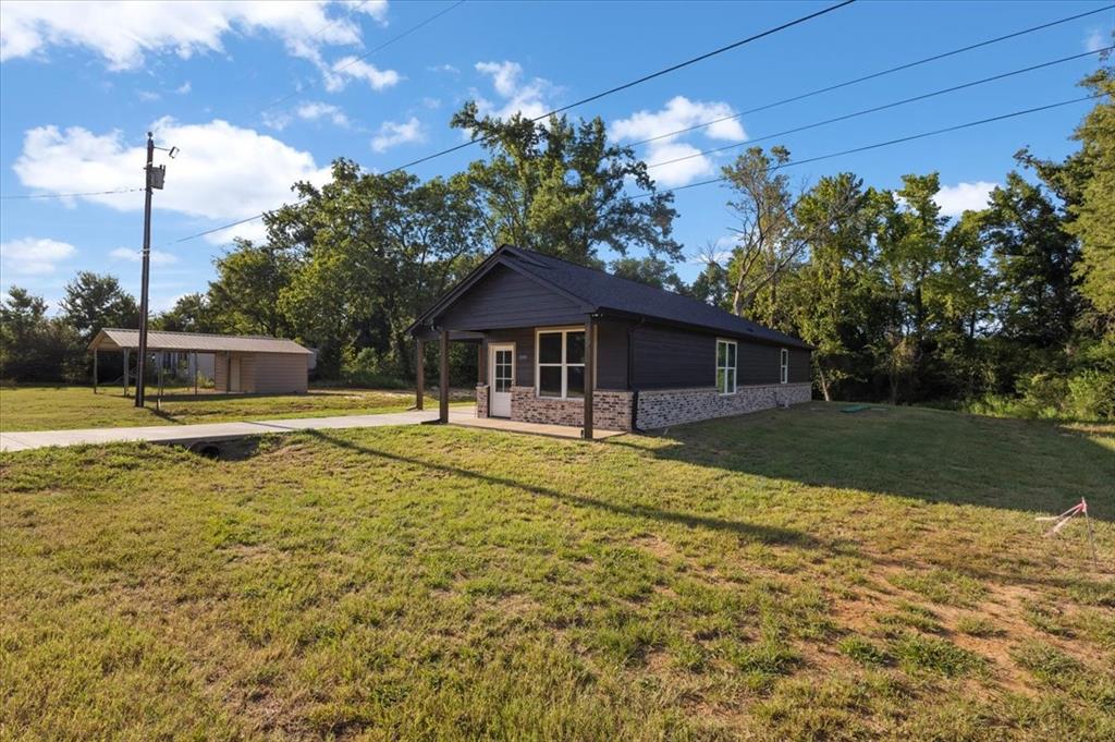 248 Crepe Myrtle Property Photo 3