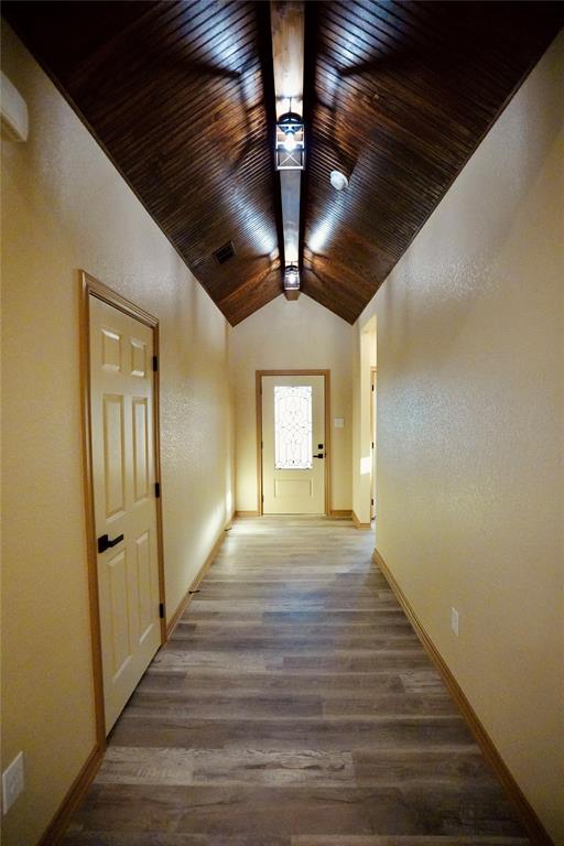 320 Summit Drive Property Photo 4