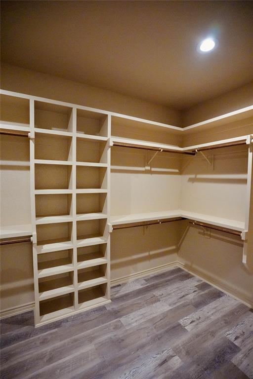 320 Summit Drive Property Photo 18