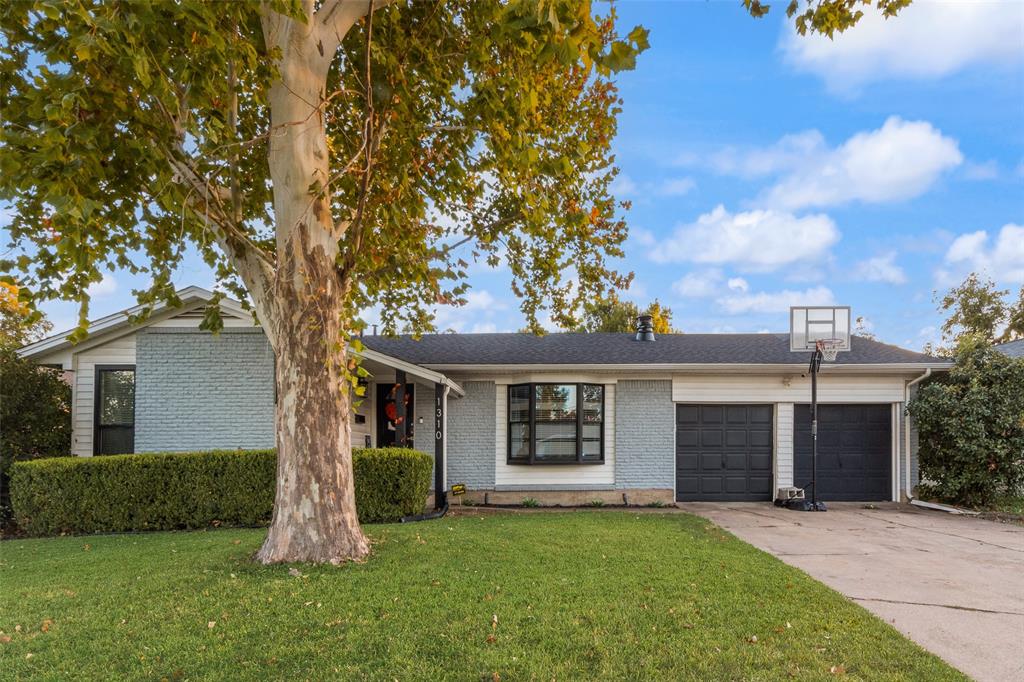 1310 Bardfield Avenue Property Photo 4