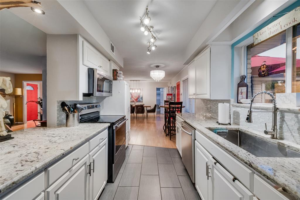 1310 Bardfield Avenue Property Photo 9