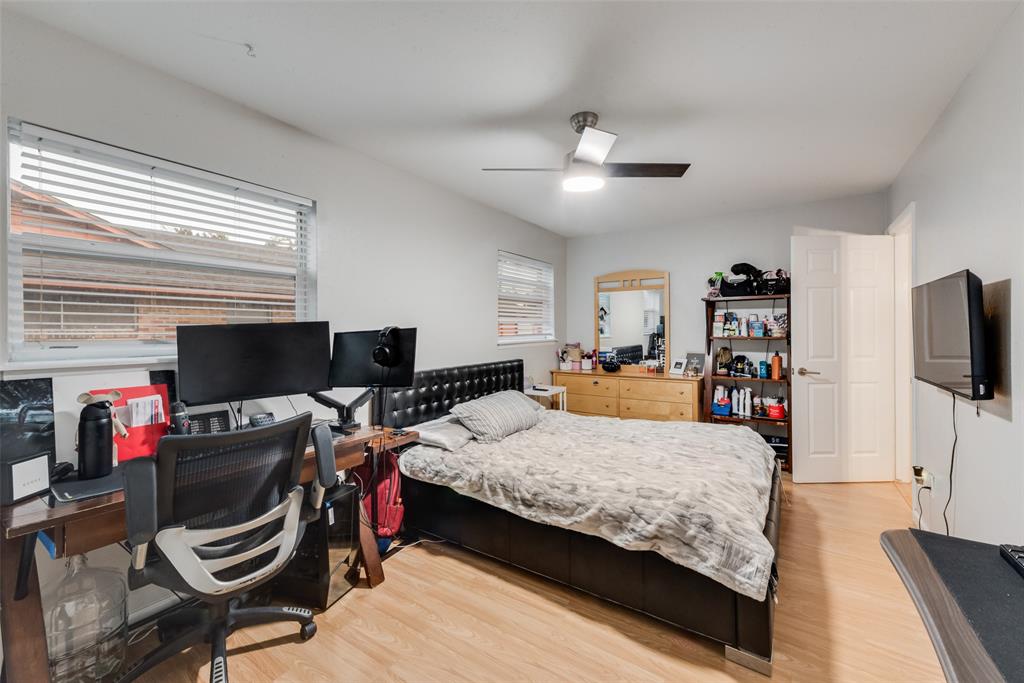 1310 Bardfield Avenue Property Photo 12