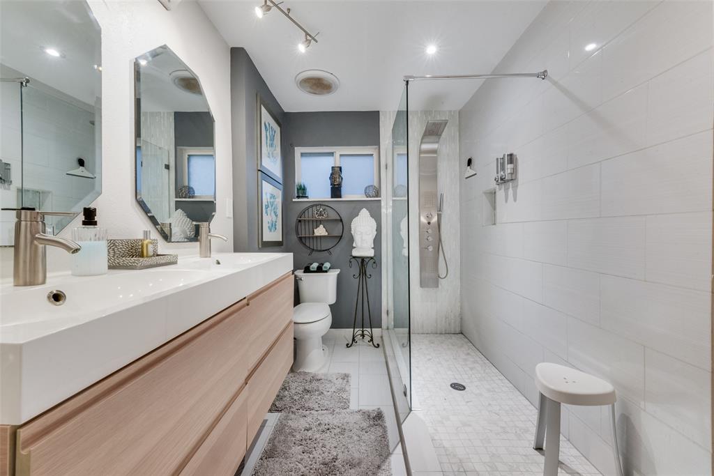 1310 Bardfield Avenue Property Photo 17