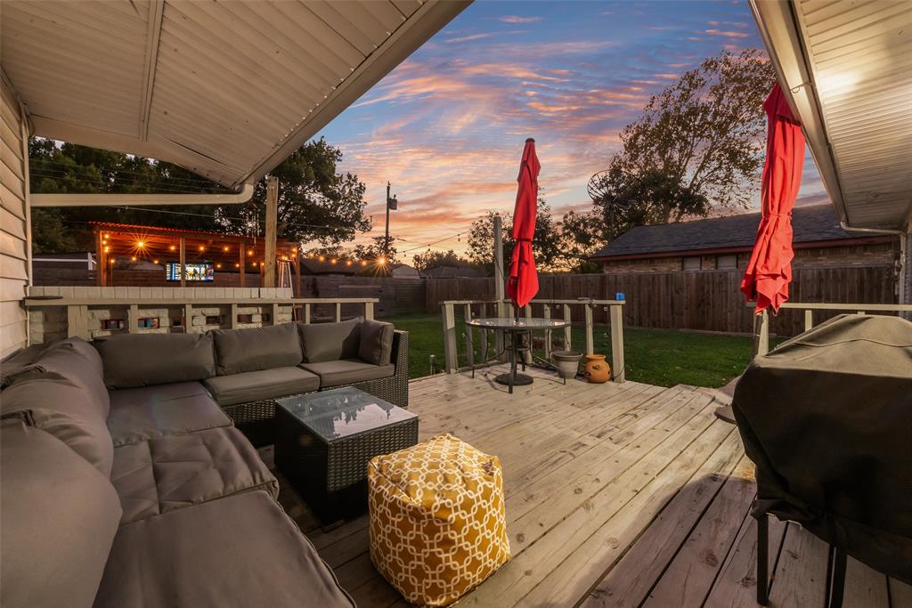 1310 Bardfield Avenue Property Photo 24