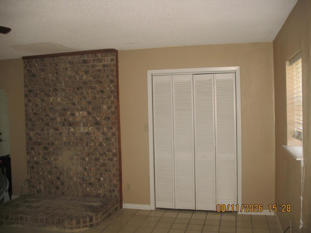 903 Sw Mesquite Drive Property Photo 5