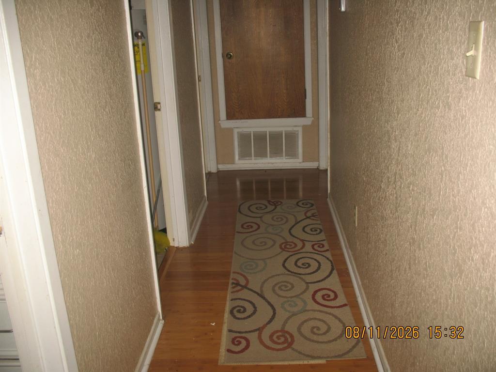 903 Sw Mesquite Drive Property Photo 8