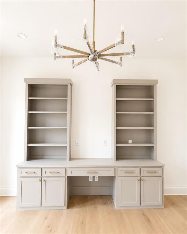 200 Park Avenue Property Photo 6