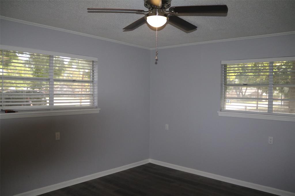 407 N Jefferson Street Property Photo 7