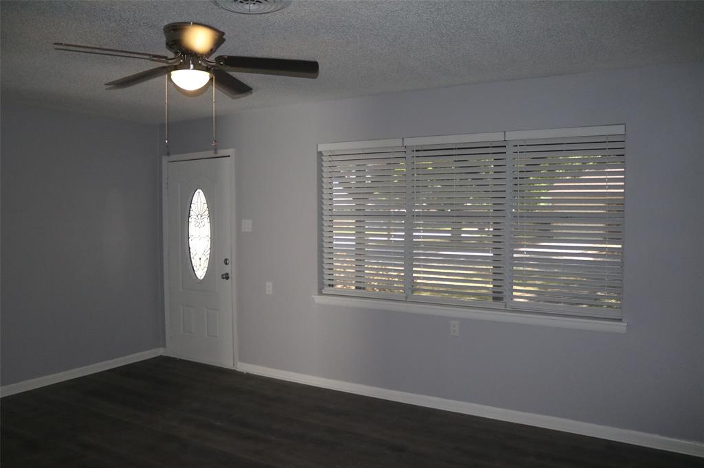 407 N Jefferson Street Property Photo 10