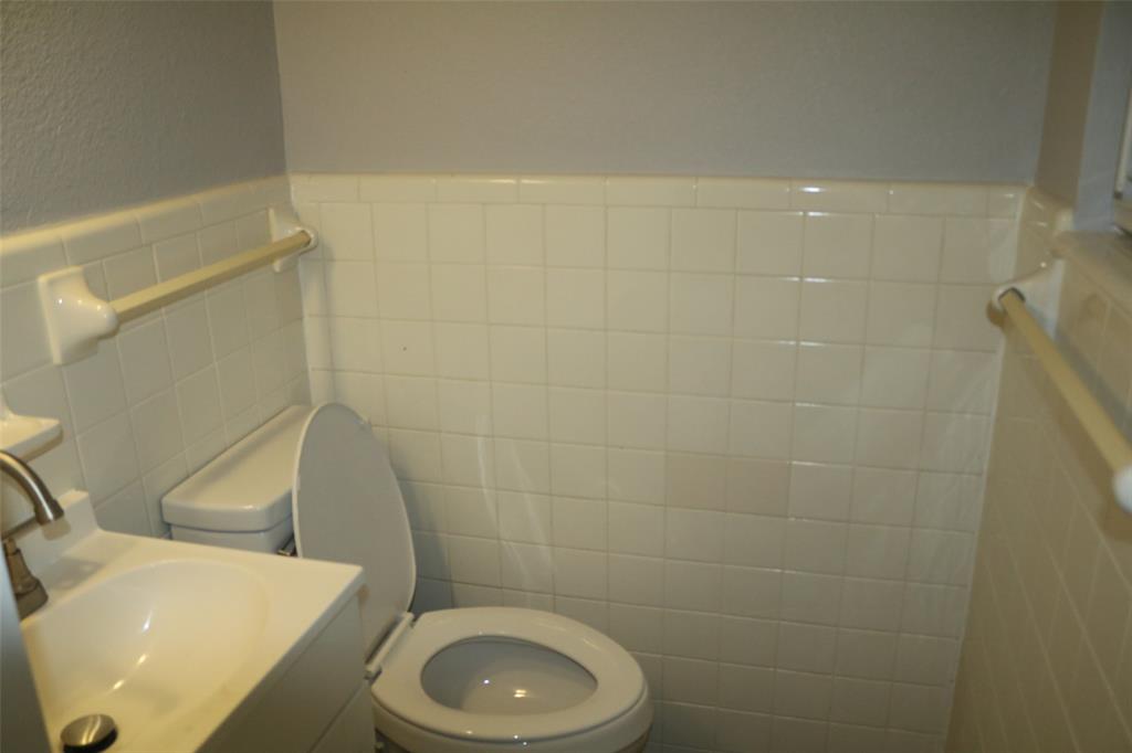 407 N Jefferson Street Property Photo 13