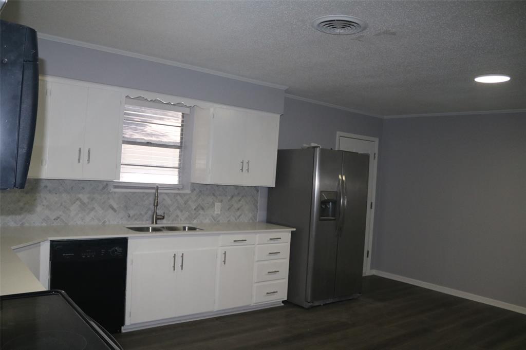 407 N Jefferson Street Property Photo 19