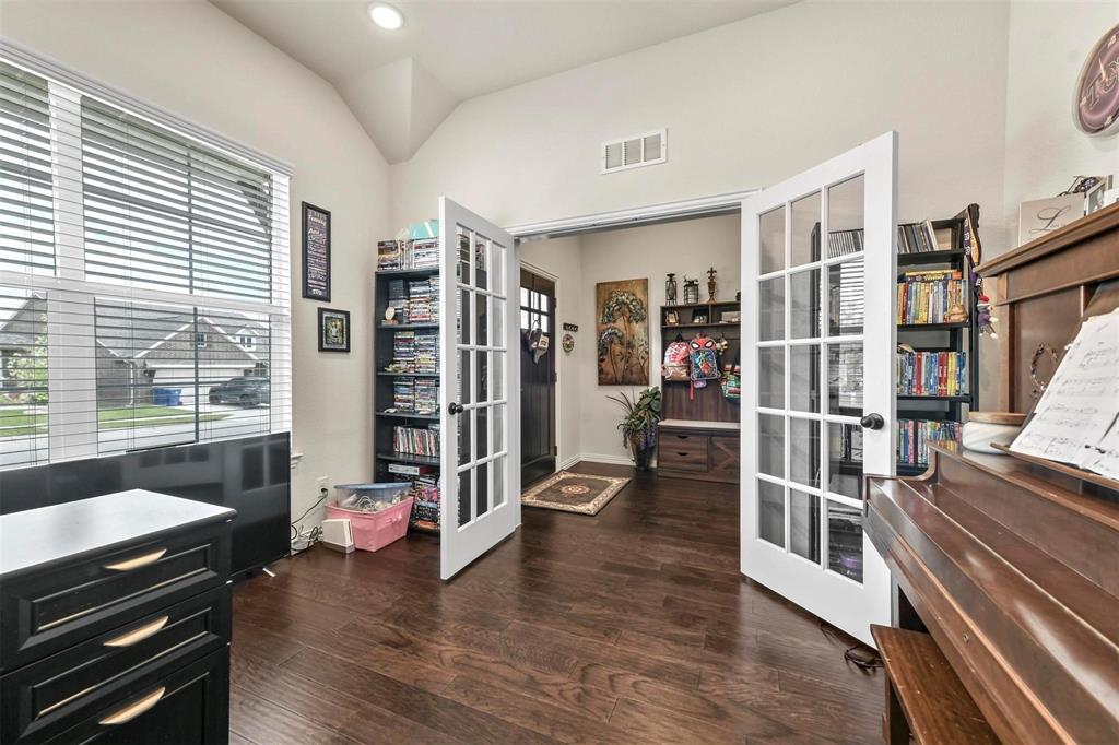 15049 Ted Trail Property Photo 8