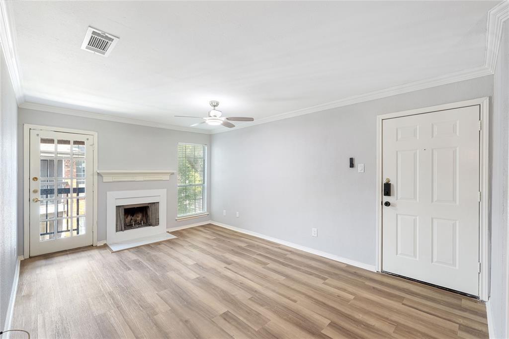 18333 Roehampton Drive 527 Property Photo 3