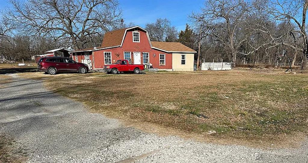 308 S Jernigan Street Property Photo 1