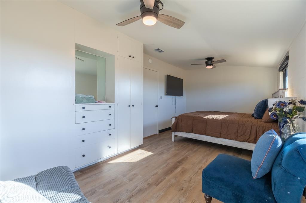 5400 Ridgeline Drive Property Photo 31