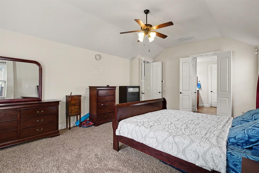 2412 Lynbridge Drive Property Photo 21