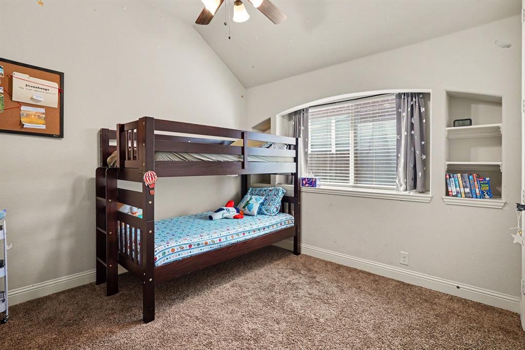 2412 Lynbridge Drive Property Photo 28