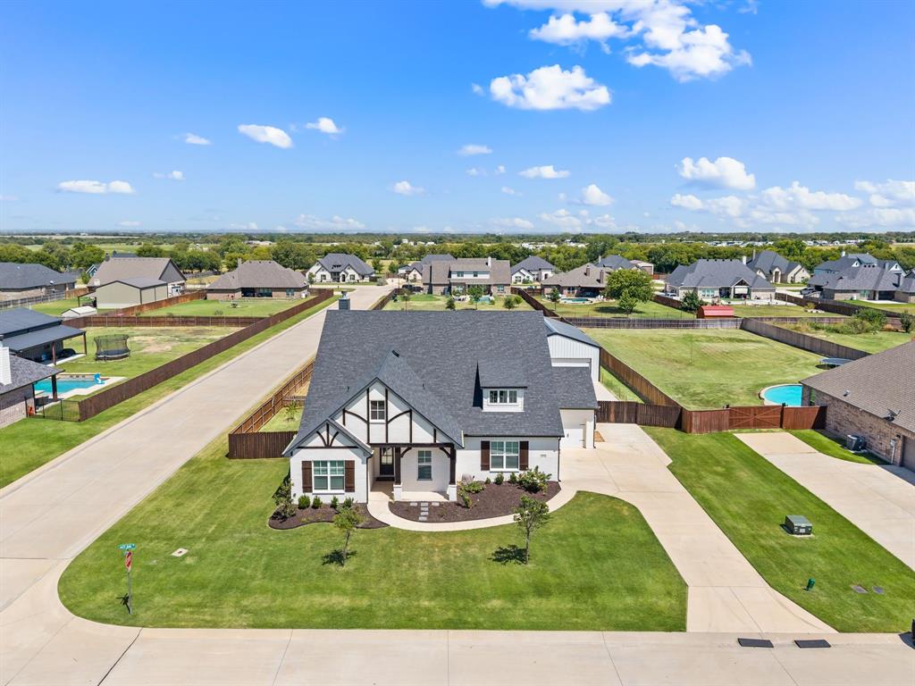 8908 Lazy Oak Drive Property Photo 1