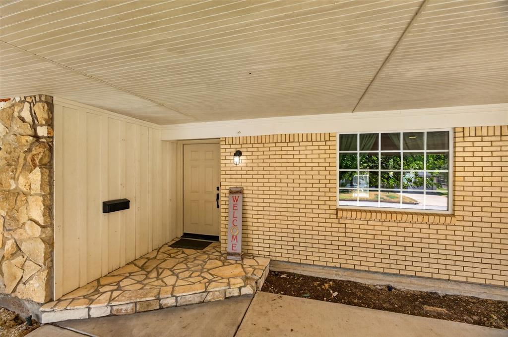 4509 Starlight Drive Property Photo 4