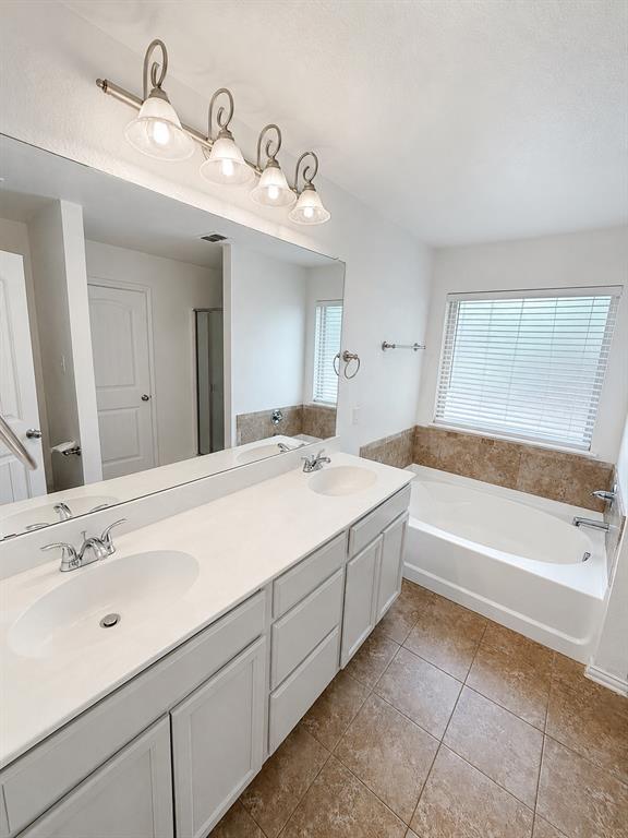 7322 Mistletoe Trail Property Photo 20