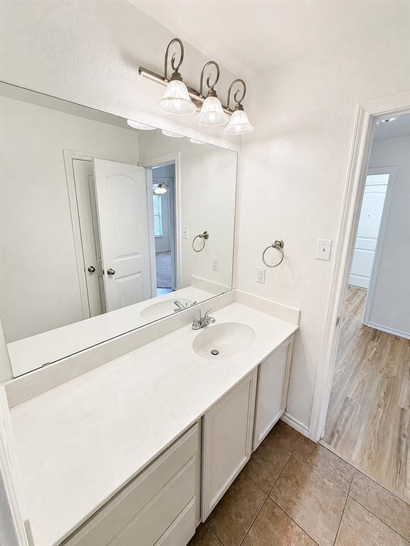 7322 Mistletoe Trail Property Photo 28