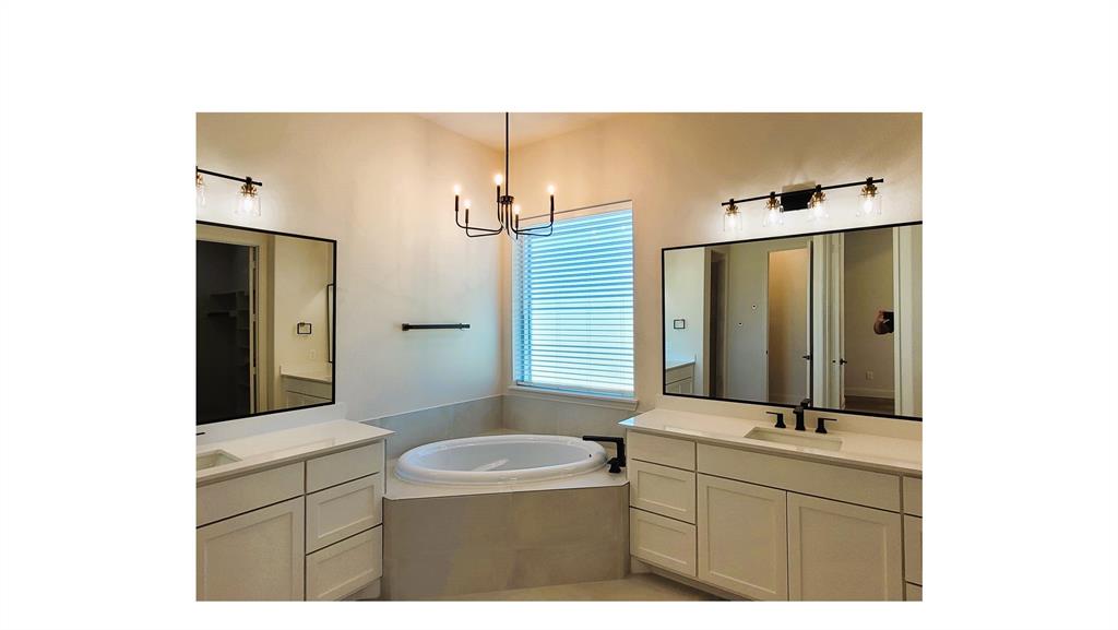 6841 Southrock Drive Property Photo 21