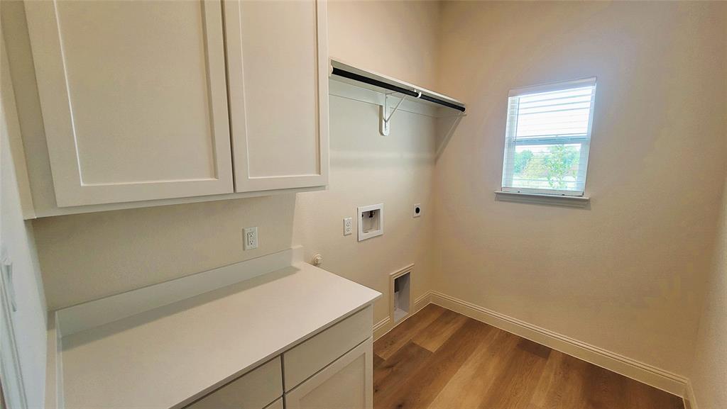 6841 Southrock Drive Property Photo 27