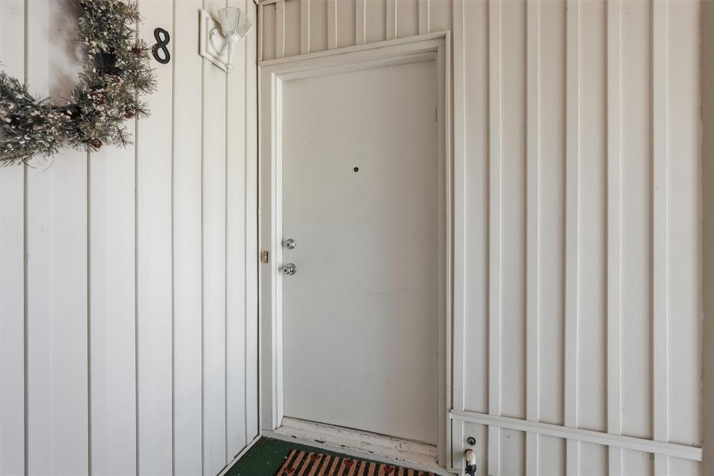4211 Fairway Drive Property Photo 4