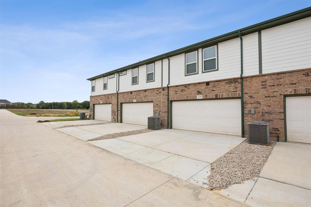 229 Wagon Spoke Way Property Photo 40