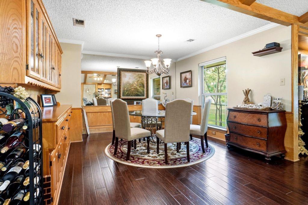 665 Private Road 5881 Property Photo 6