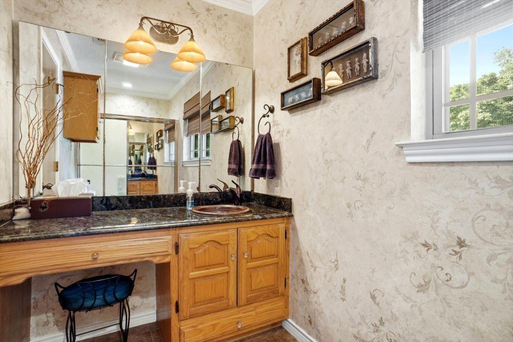 665 Private Road 5881 Property Photo 17