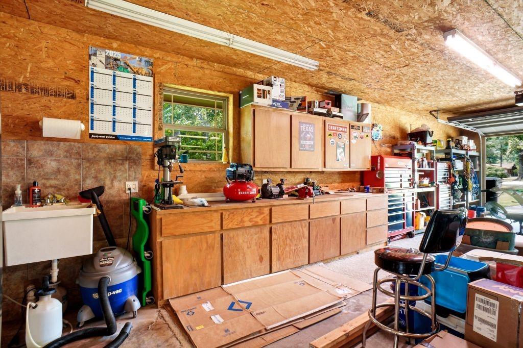 665 Private Road 5881 Property Photo 25