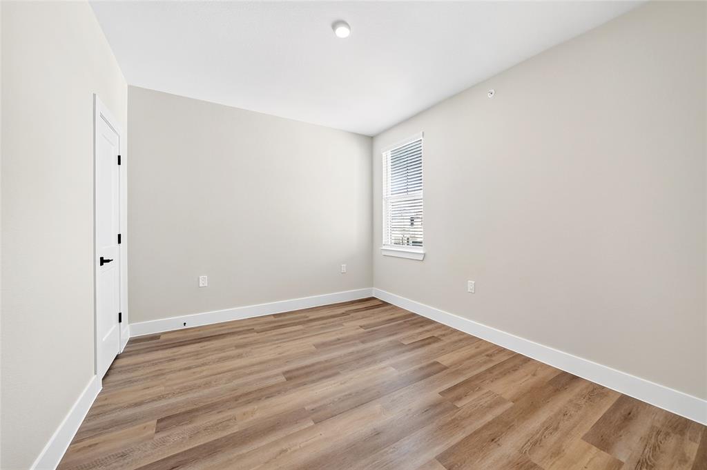 221 Melody Lane Property Photo 20