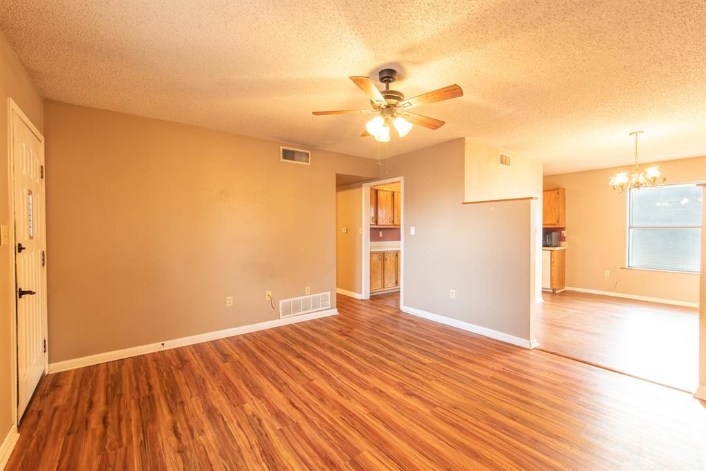 510 S Williams Street Property Photo 3