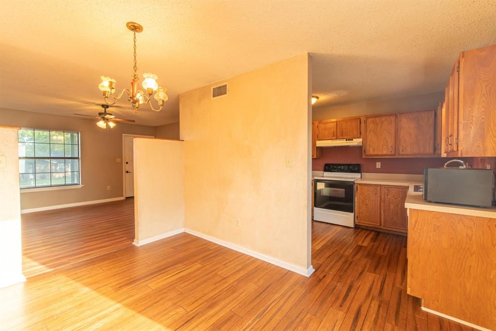 510 S Williams Street Property Photo 5