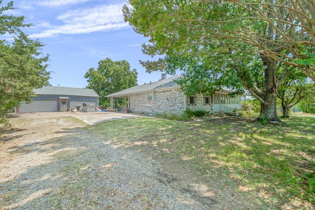 1867 Fm 513 Property Photo 5