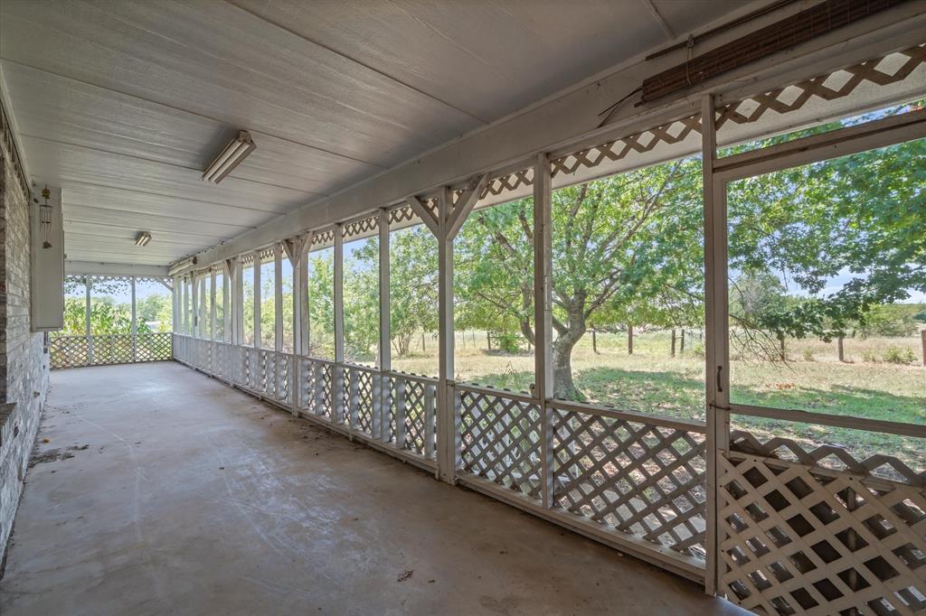 1867 Fm 513 Property Photo 7