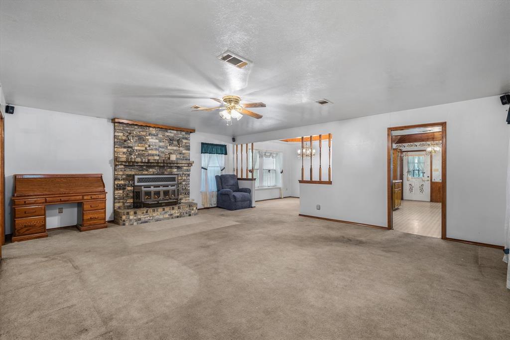 1867 Fm 513 Property Photo 13