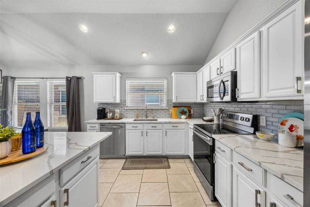 8921 Whirlwind Trail Property Photo 5