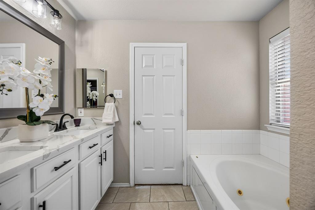 8921 Whirlwind Trail Property Photo 20