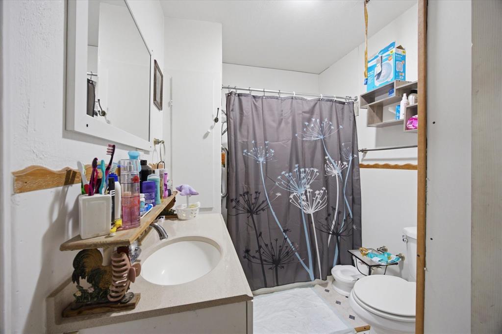 112 S Fm 44 Property Photo 13