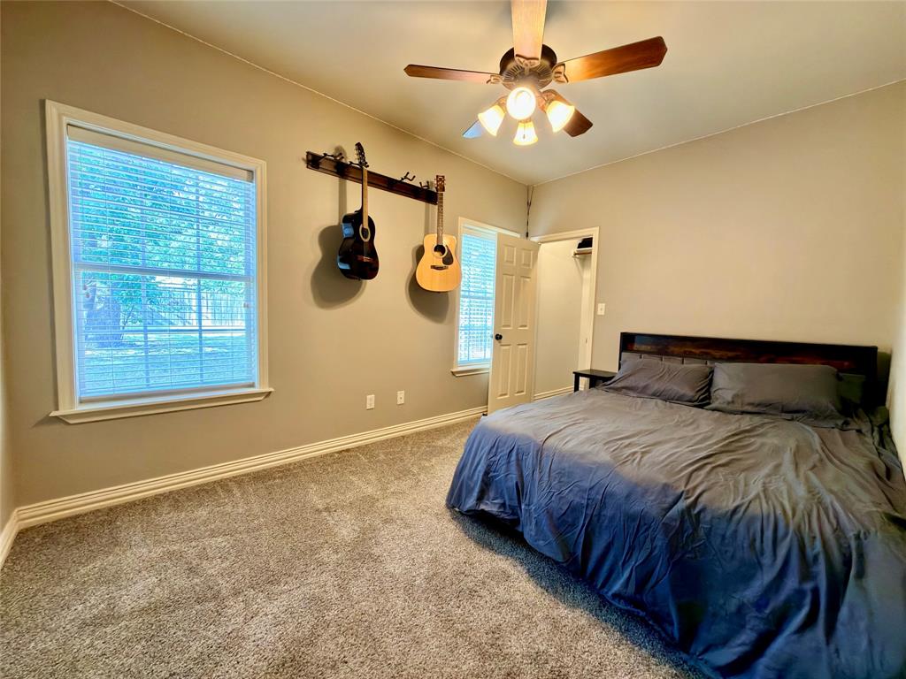 12881 Winding Oak Property Photo 11