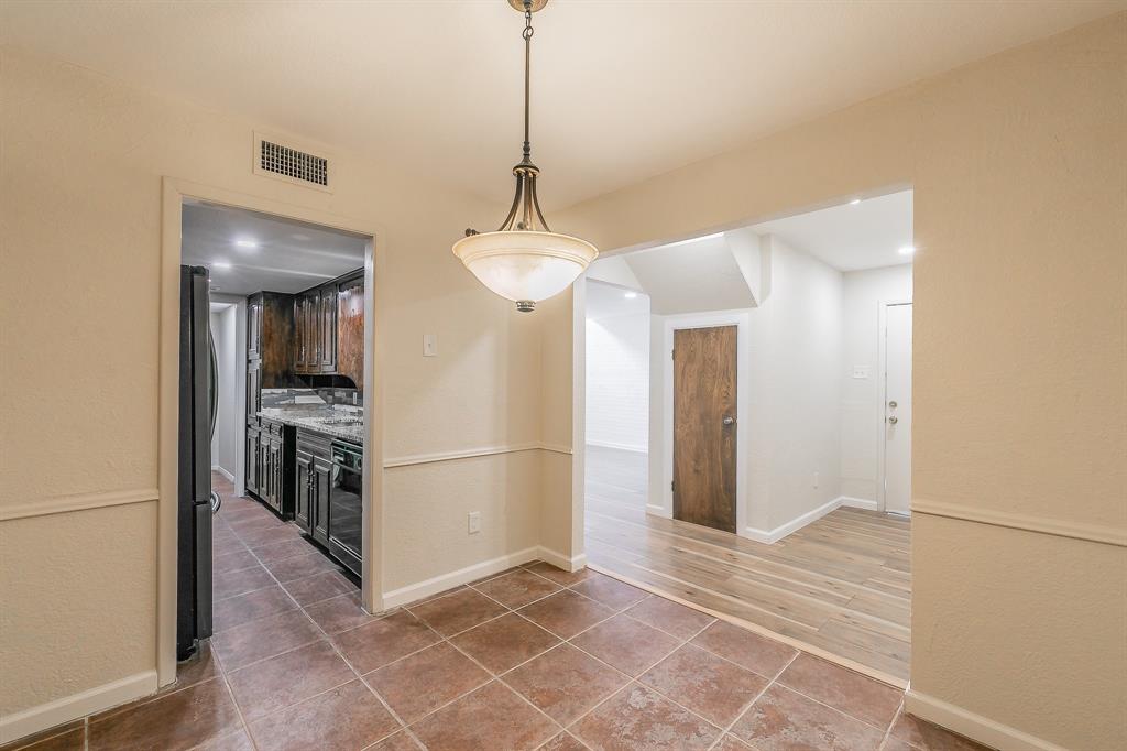 2807 Summit View Drive Property Photo 9