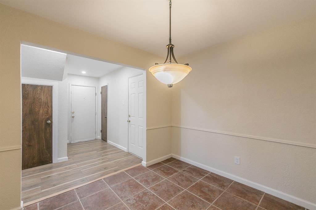 2807 Summit View Drive Property Photo 10