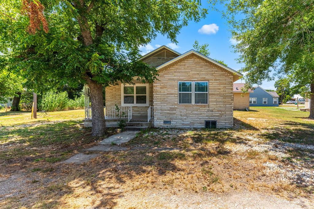 115 N College Property Photo 3