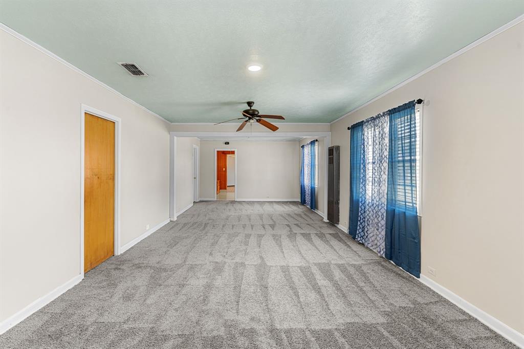 115 N College Property Photo 17
